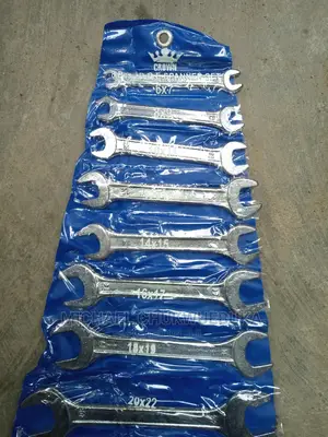 Small Flat Spanner Set White