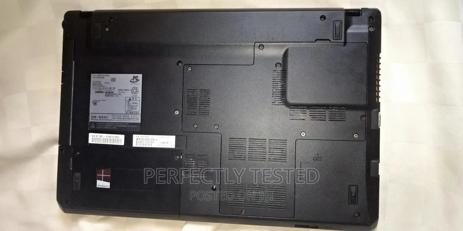 Laptop Fujitsu Lifebook AH56/G 4GB Intel Celeron HDD 500GB