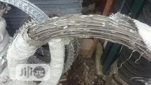 High Quality Standard Stainless Razor Wire