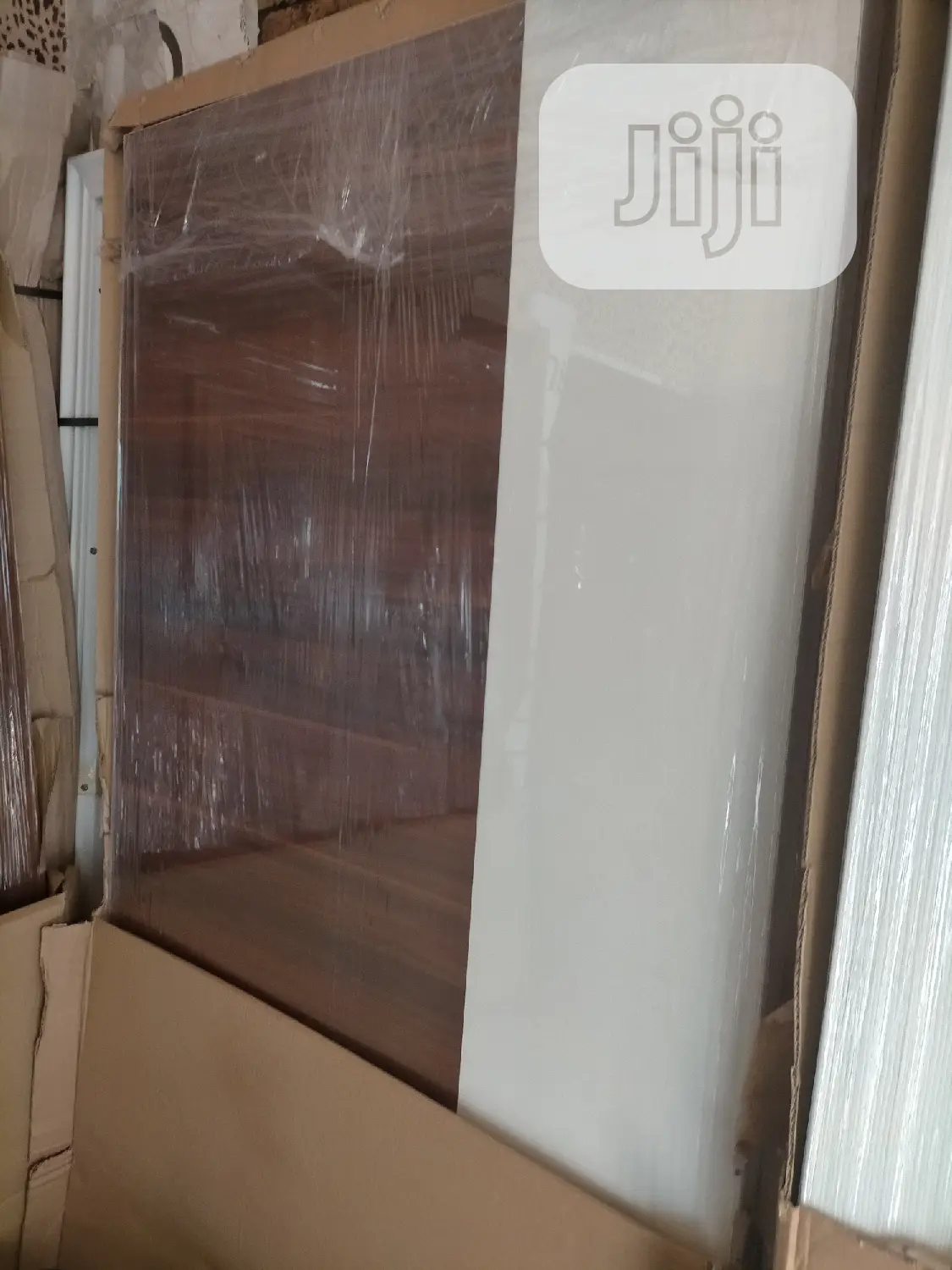 Good Quality Wooden Door