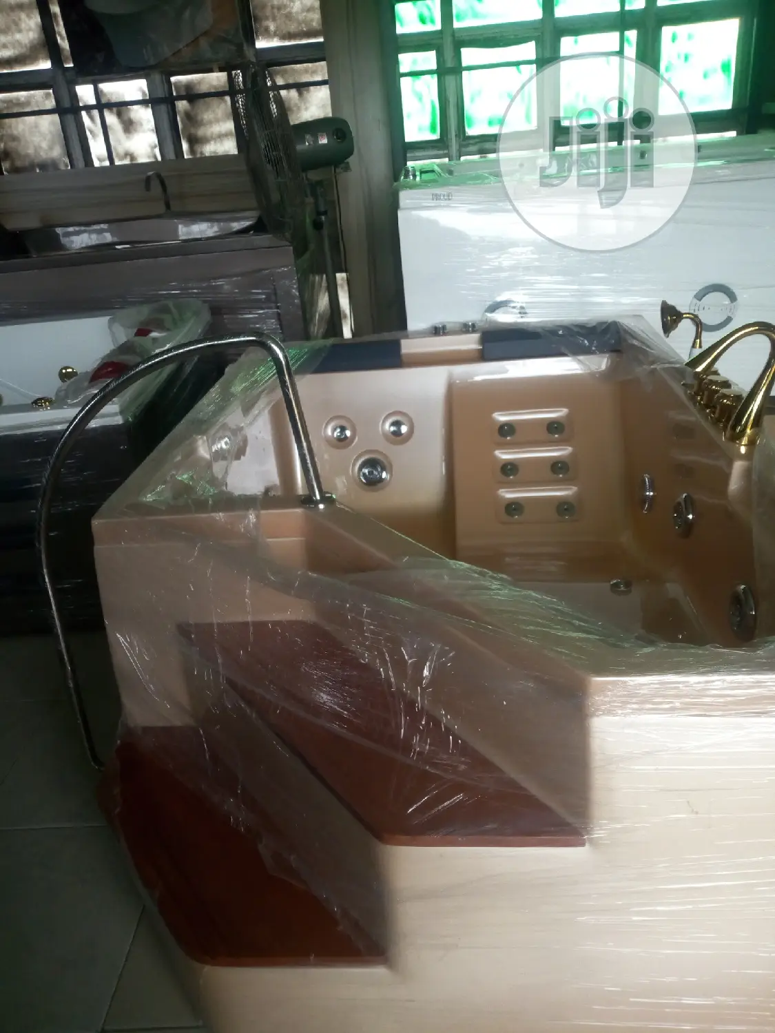 Double Machine Jacuzzi