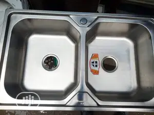 Stainless Kitchen Sinks