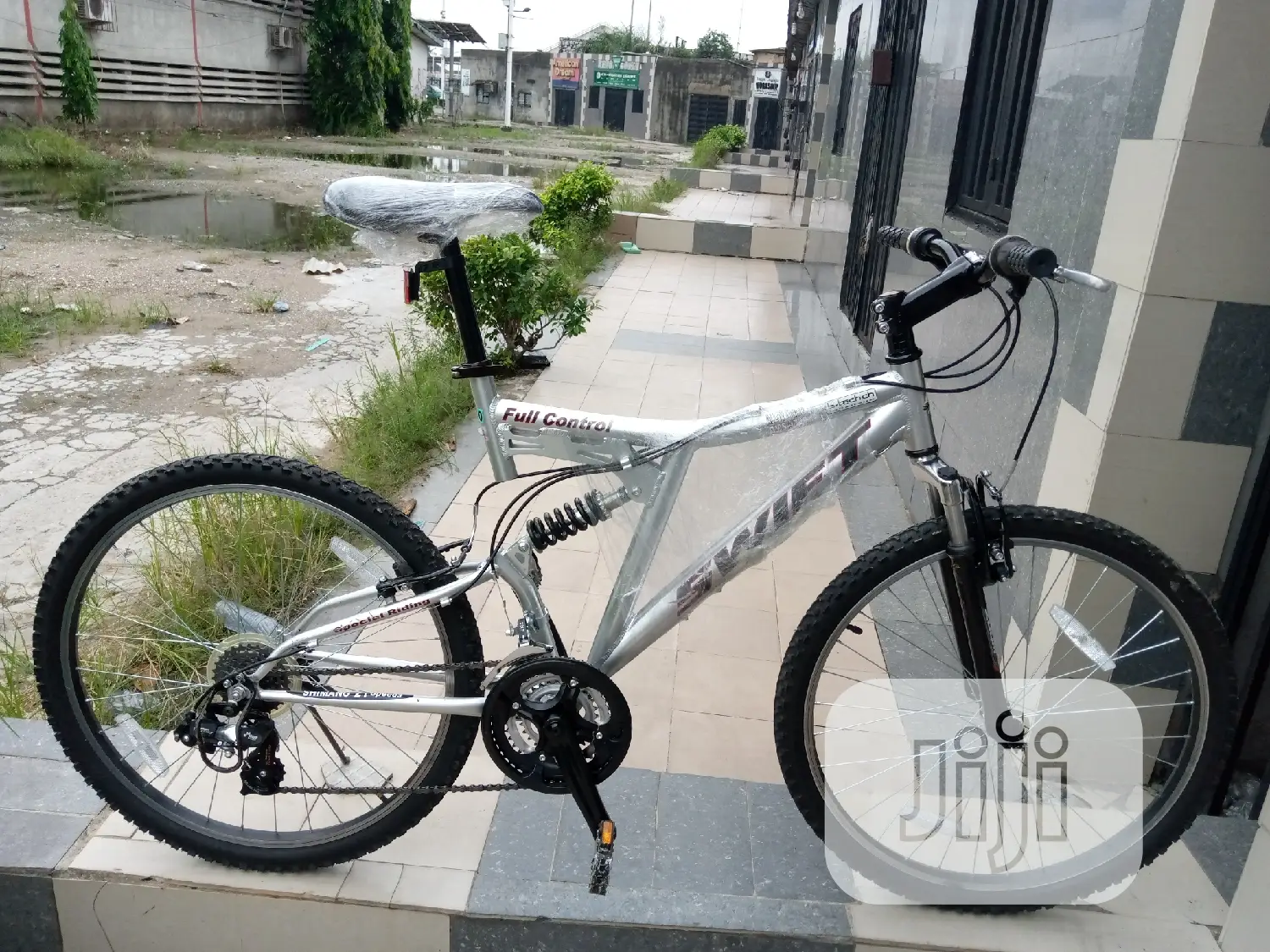 Swift Full Suspension Sport Bicycle