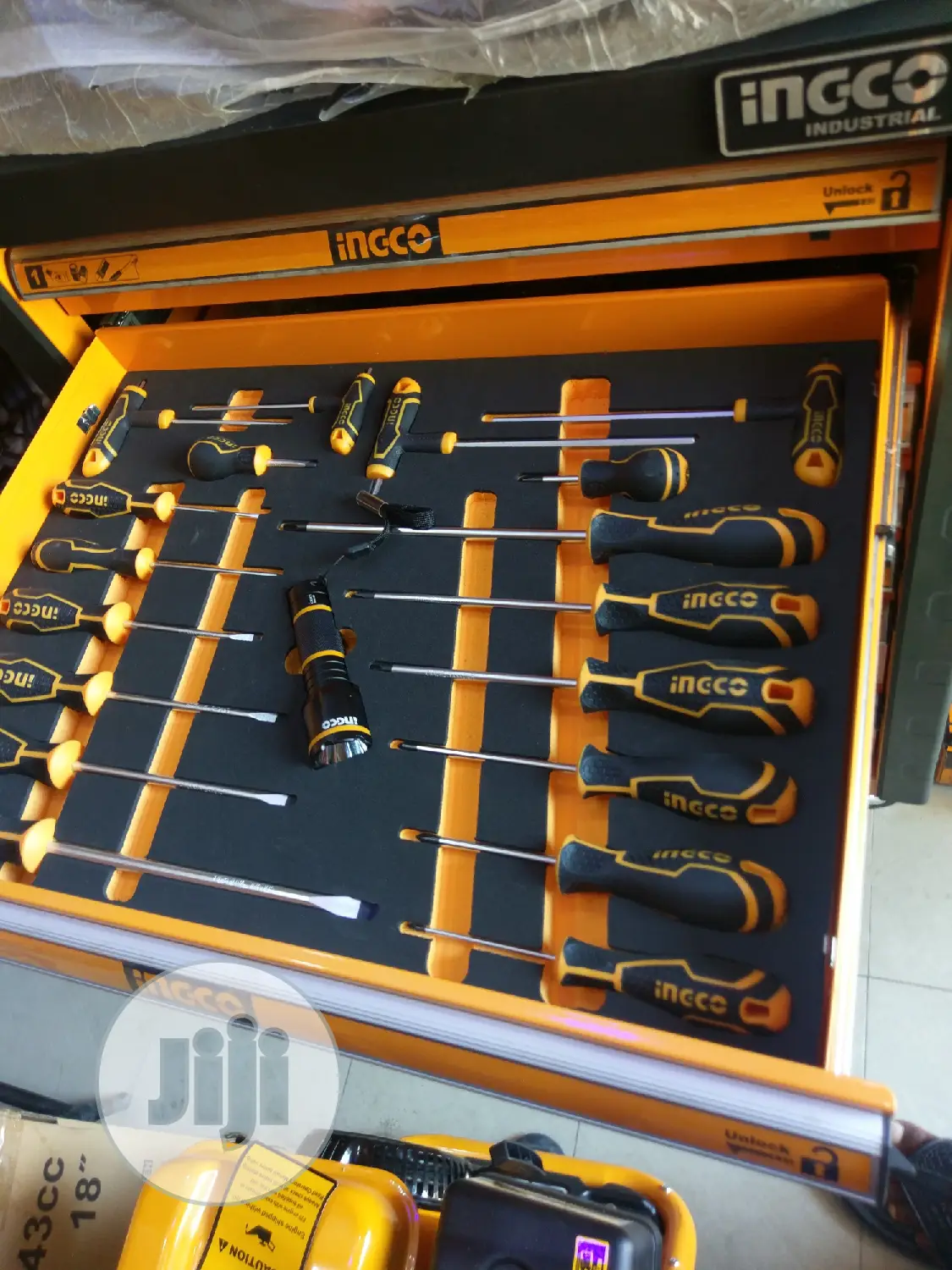 Ingco 7pcs Drawers With 328pcs Tool Chest Set