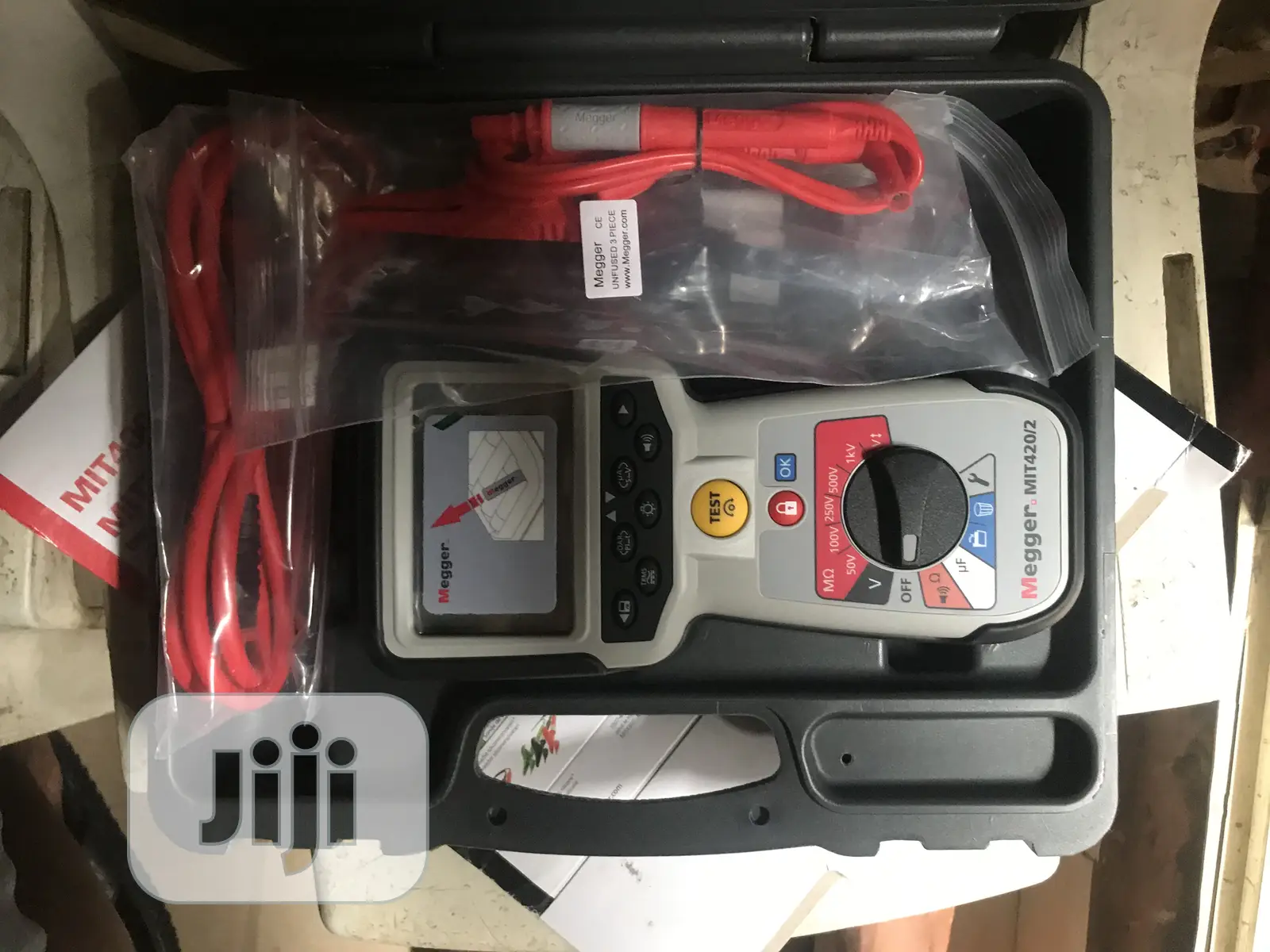 Megger Insulation Tester Kit ( 1000V)