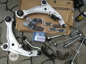 Lower Arm Nissan Altima 2009