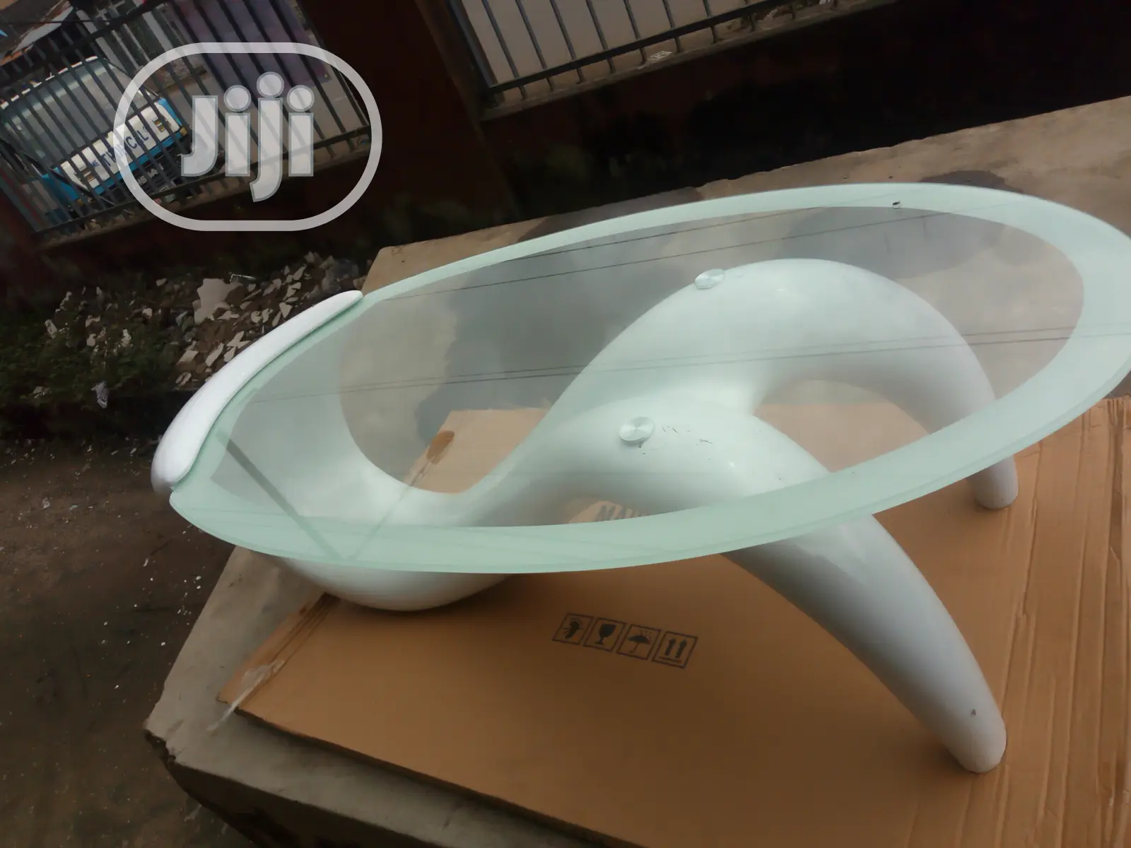 Imported Exotic White Centre Table
