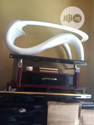 Imported Exotic White Centre Table