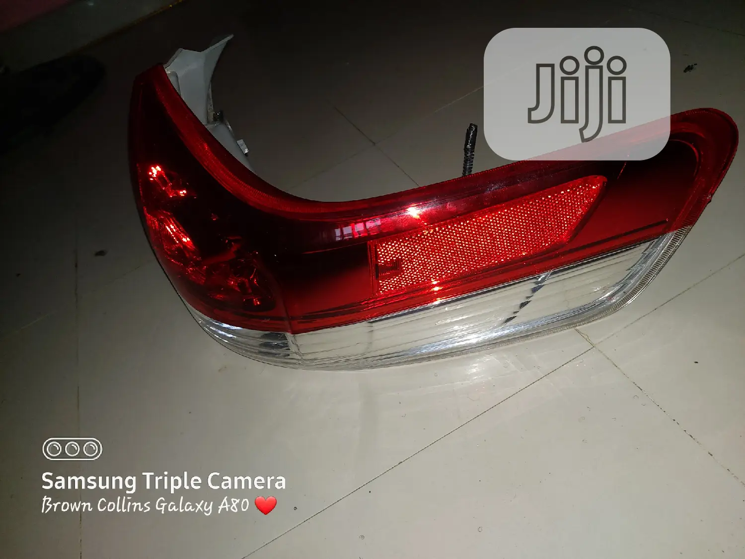 Right Side Back Light Sienna 2012