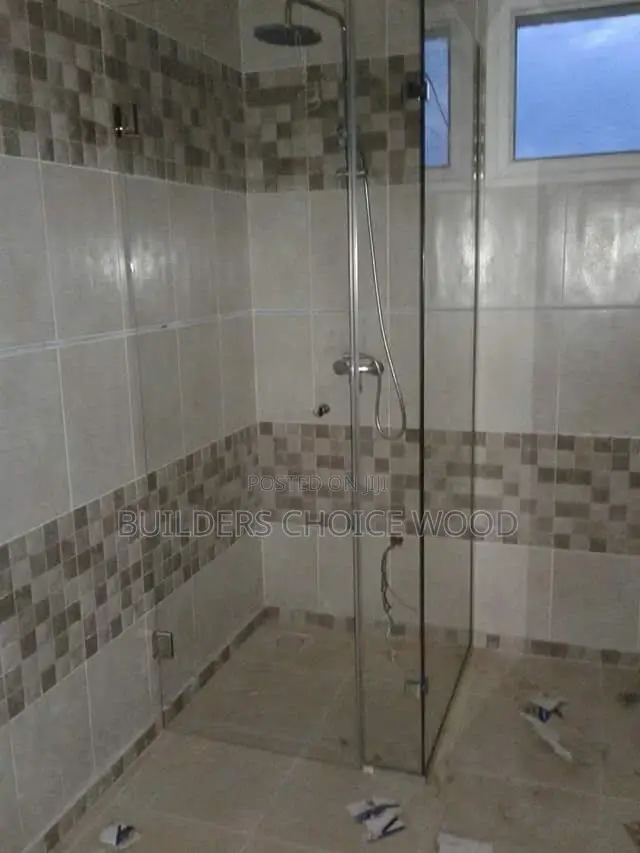 Shower Doors for Bathroom