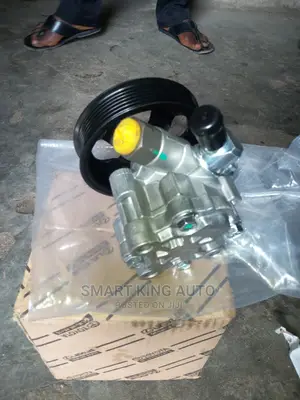 Original Power Steering Pump for Toyota Land Cruiser