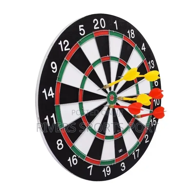 Dart Board Game With 6 Darts