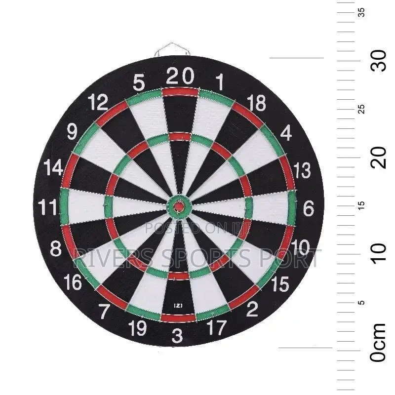 Dart Board Game With 6 Darts