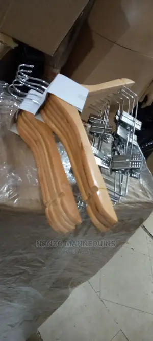 10pieces Wooden Clip Hangers