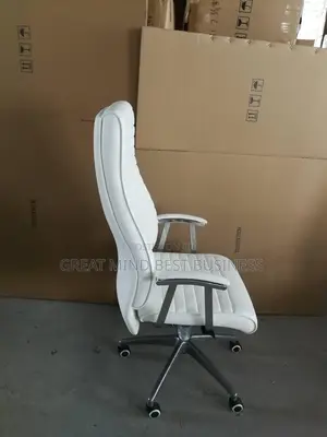 High Quality Swivel Office Chair