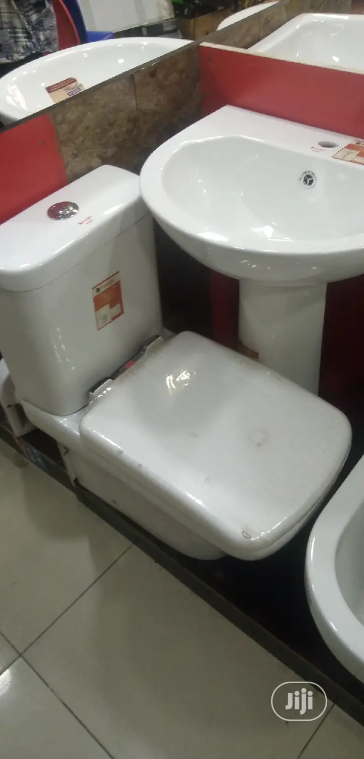 Mini Sets Water Closets