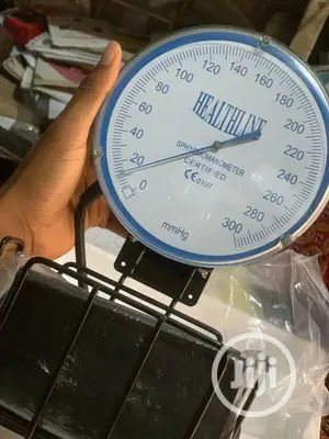 Sphygmomanometer/Blood Pressure Machine