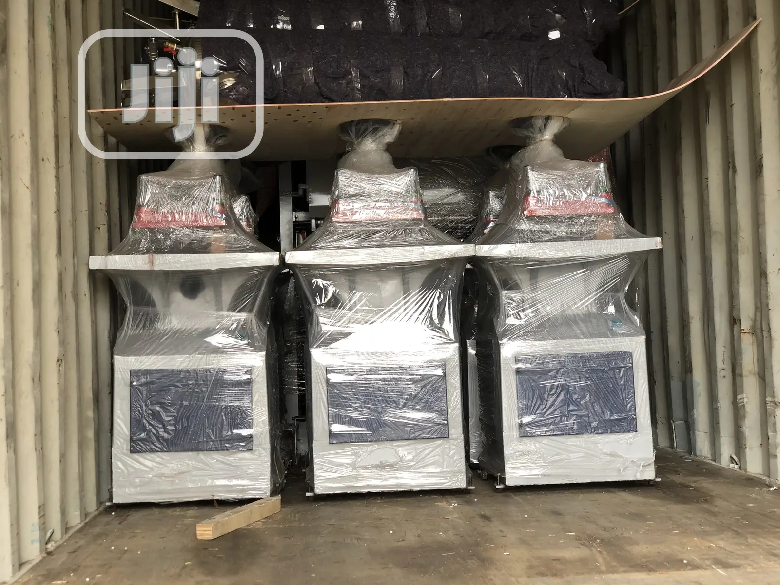 Nylon Punching Bag Puncher Nylon Punching Machine