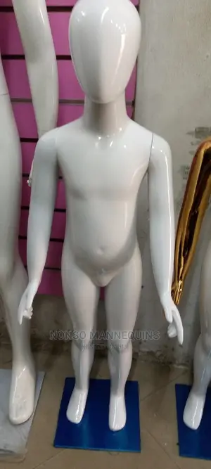 Kids Unisex Glossy White Faceless Mannequins