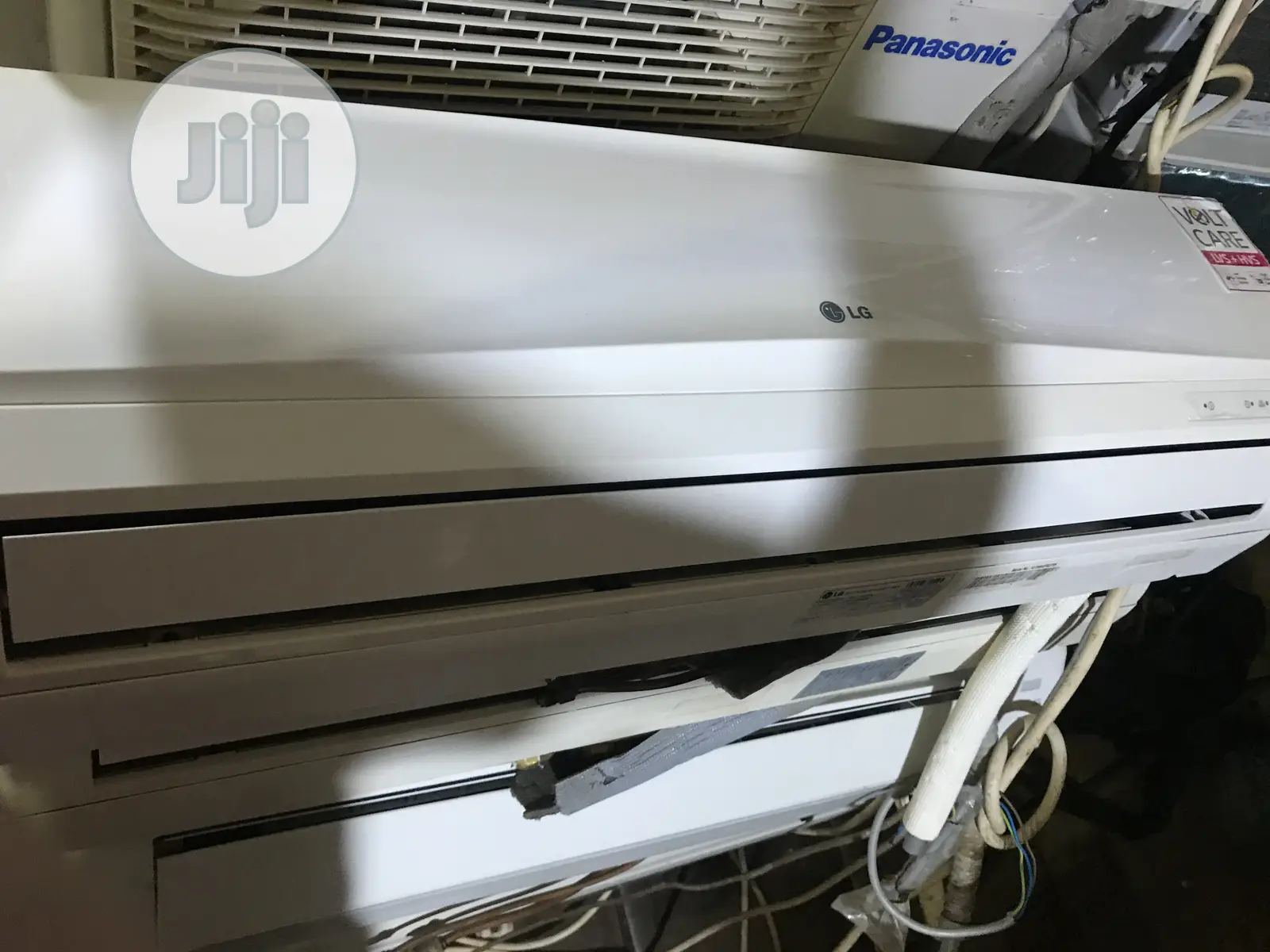 Clean 1.5HP LG Split Unit AC