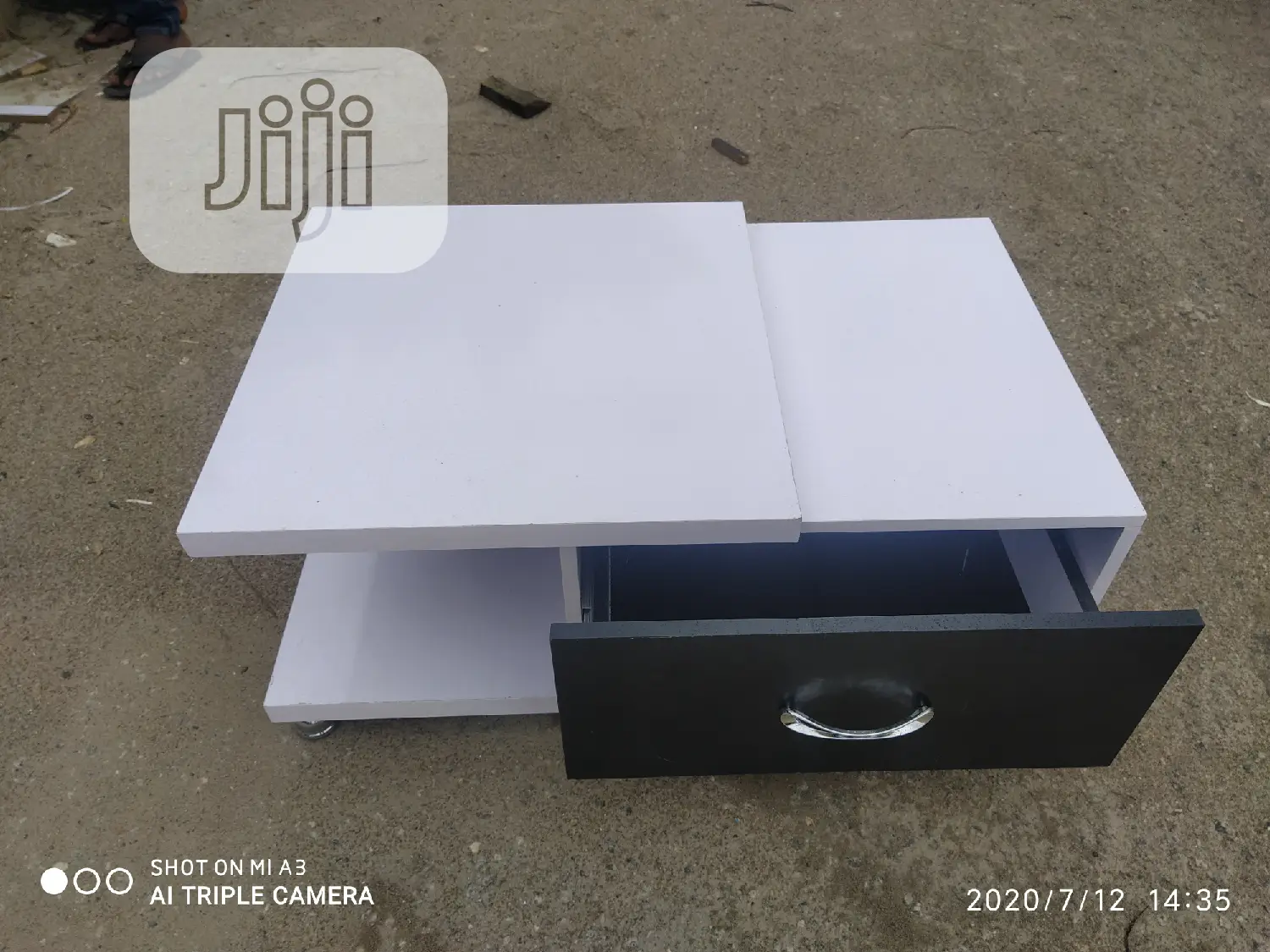 Modern Center Table