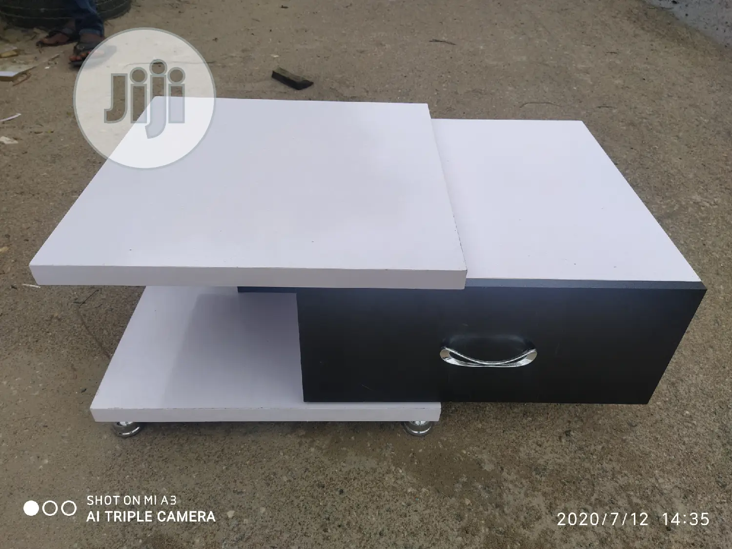 Modern Center Table