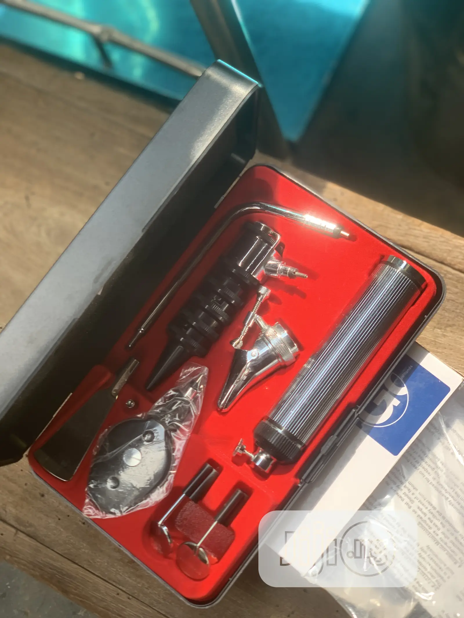 Gowland Diagnostic Set