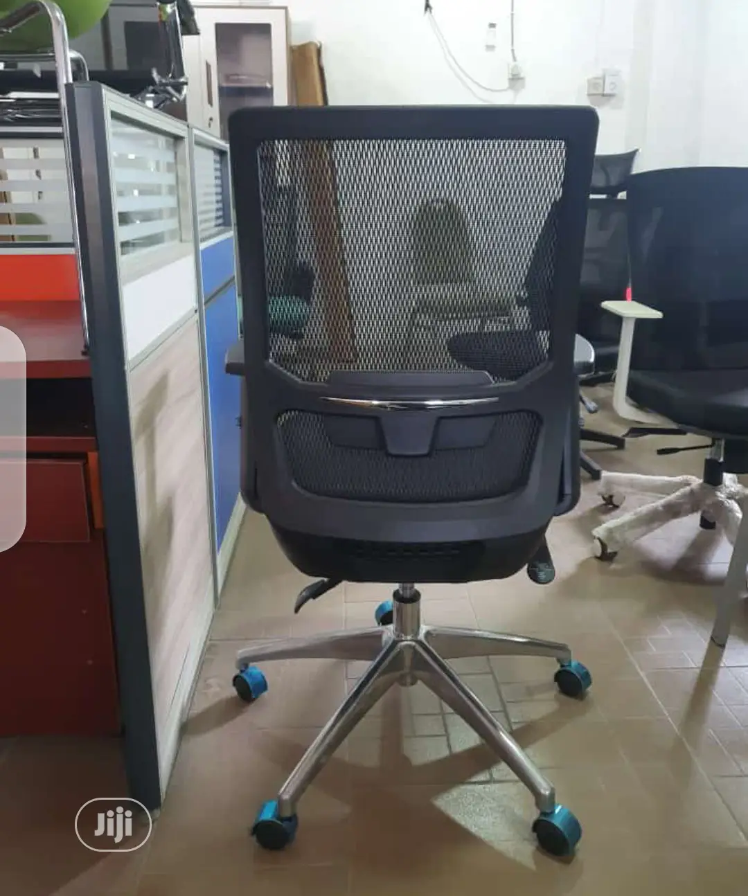 Strong Black Mesh Swivel Chair