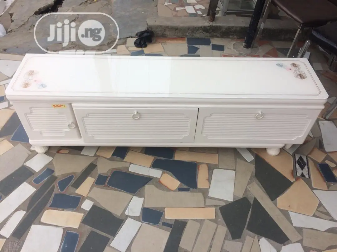 Adjustable Tv Stand