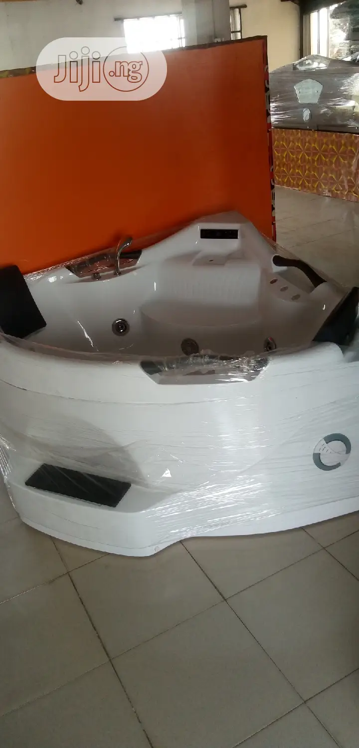 Double Headrest Jaccuzi