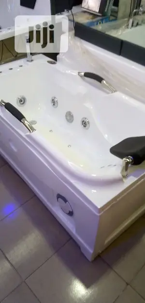 Single Jaccuzi