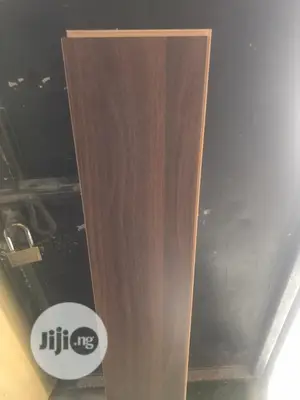 Wooden Floor Tiles Laminate