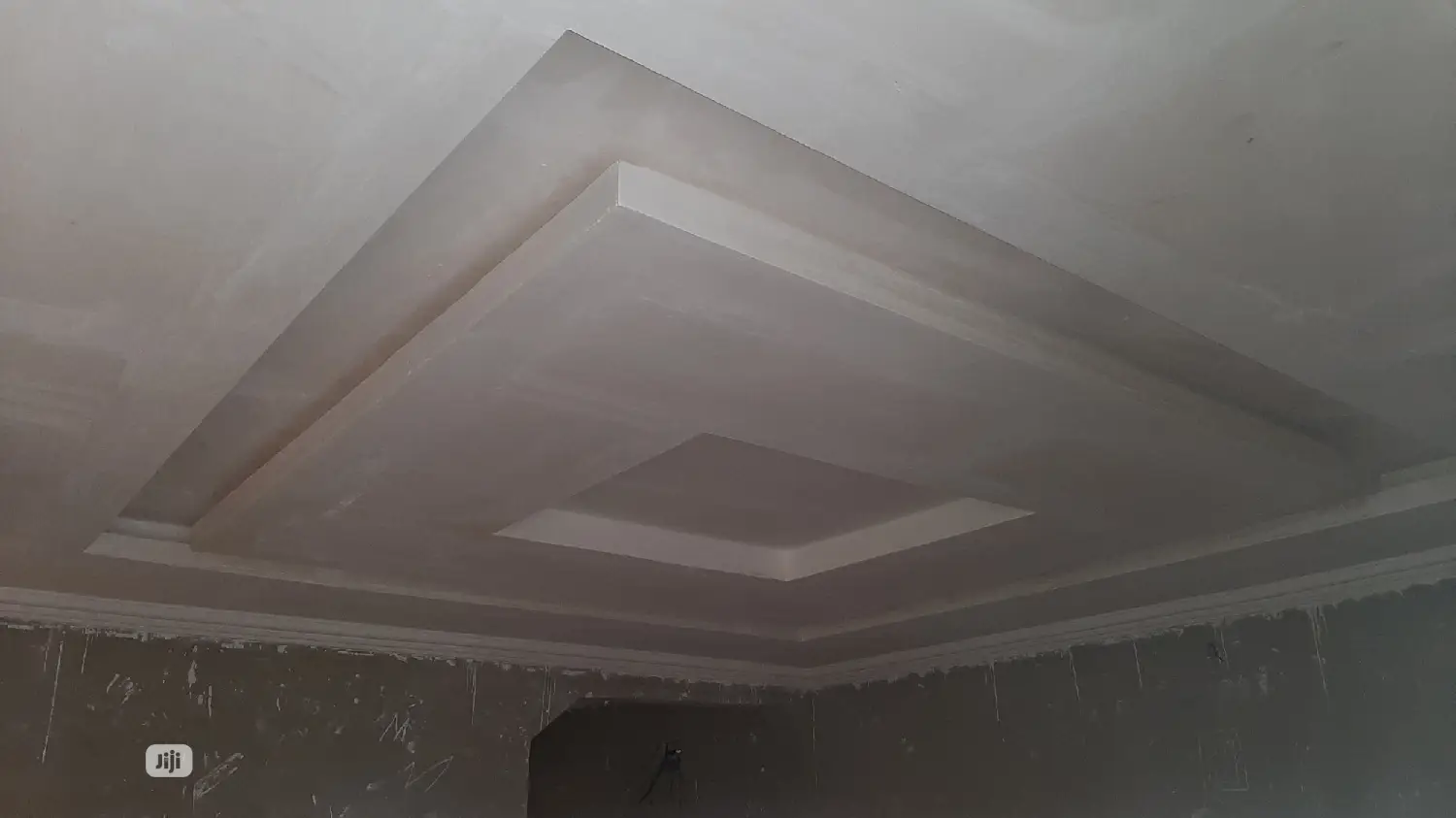 Pop Ceiling Cast