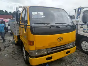 Toyota Quantum 2000