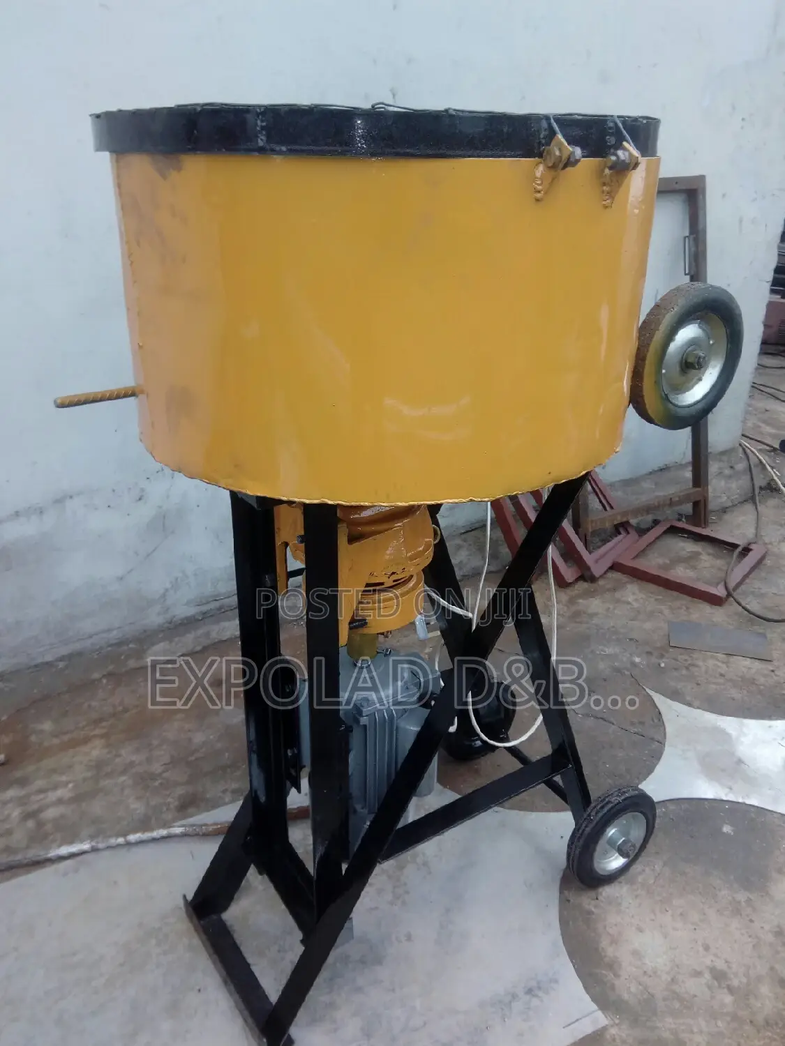 Mobile Sand And Grit Mixer