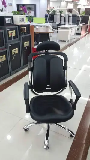 Executive Kidney Chair