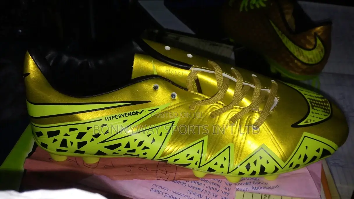 High Quality Latest Nike Hyper Venom Boot