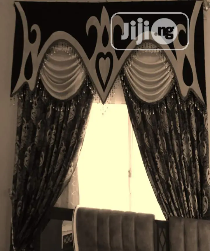 High Quality Curtain