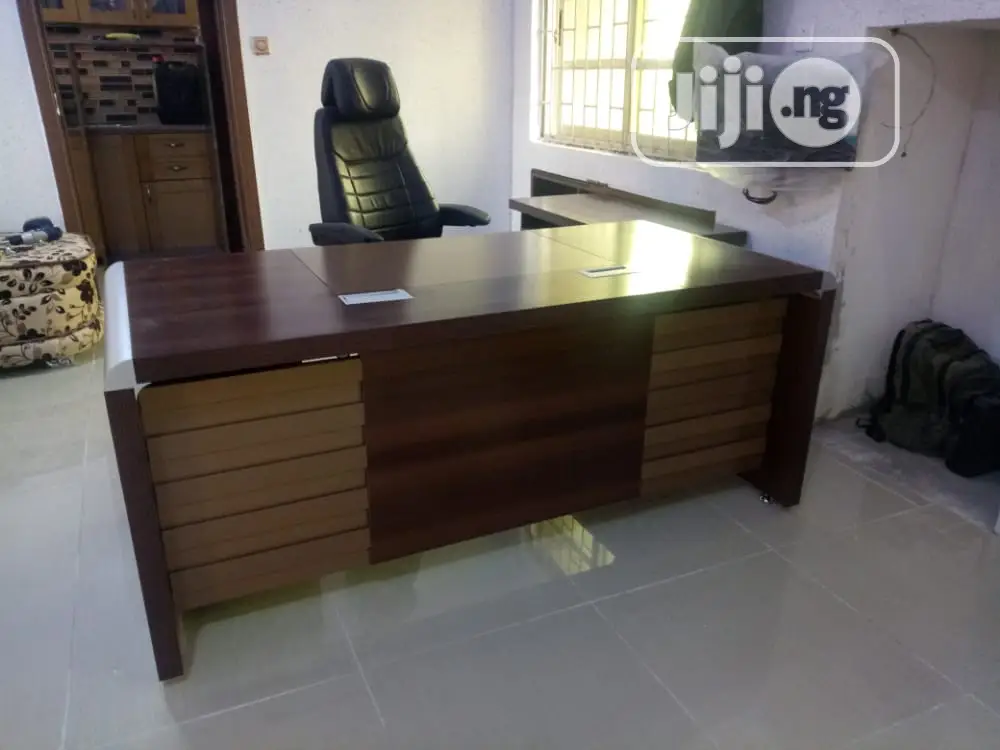 Super Executive Office Table