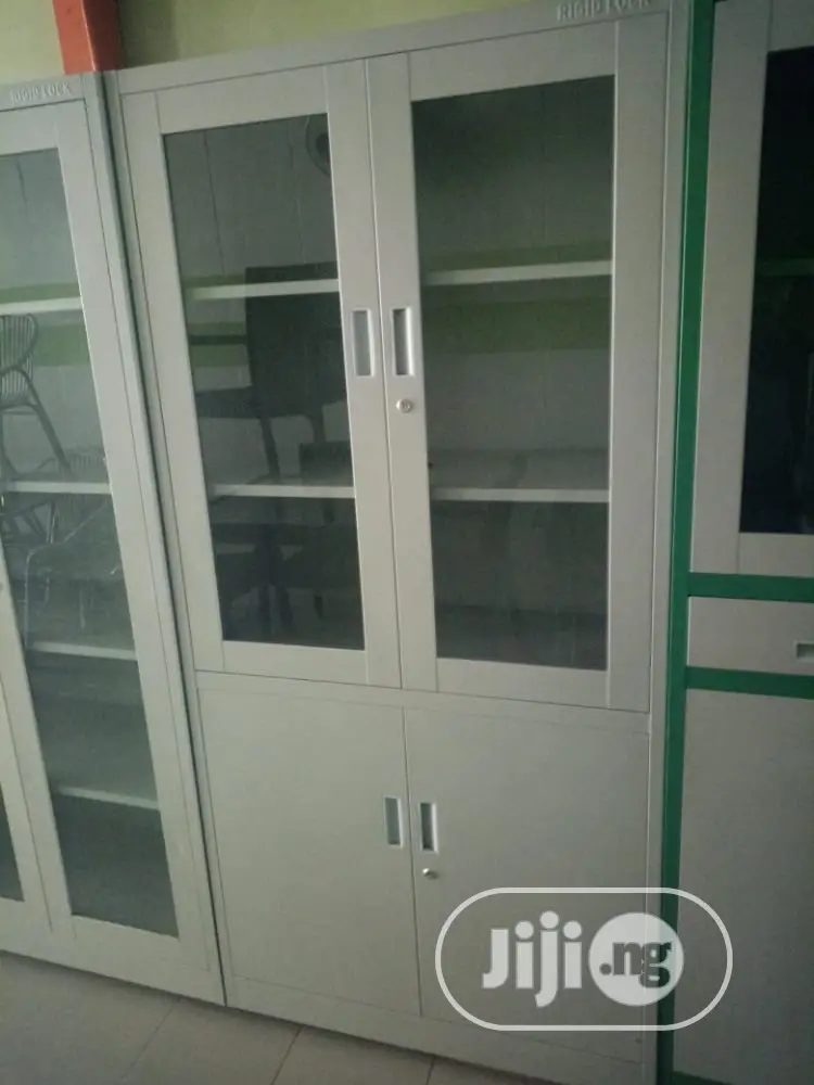 Strong Mental Cabinet Glass