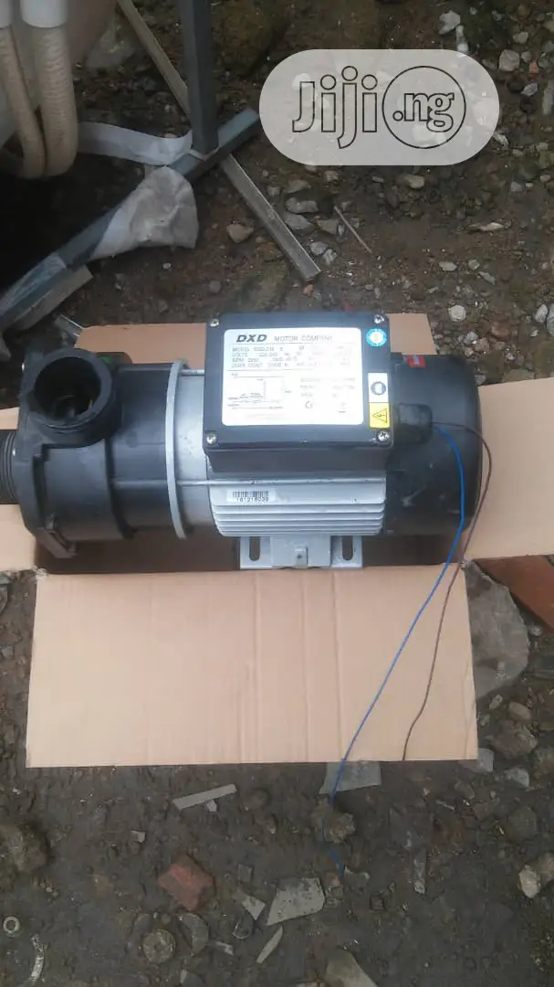 Swimming Pool Pumping Machine