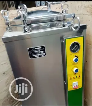 Vertical Autoclave Machine