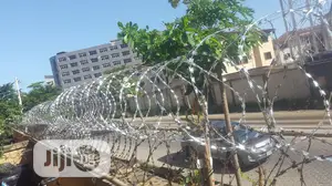Hot Dip Galvanised Razor Wire