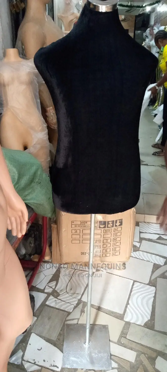 Pinnable Male Dressform For Drapping