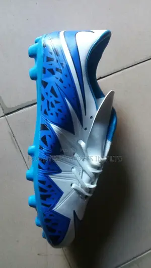High Quality Latest Nike Hyper Venom Boot