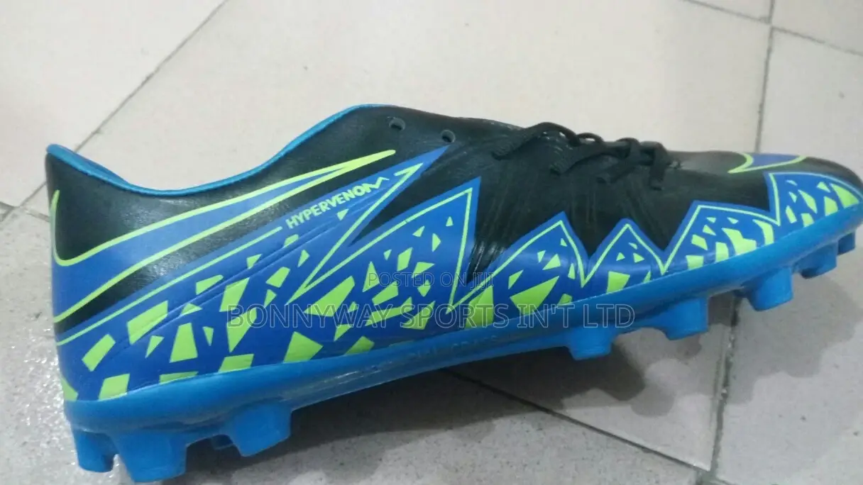 Nike Hyper Venom Soccer Boot