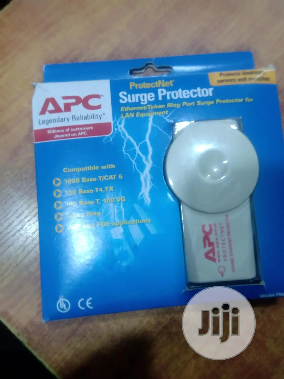 APC Lan Surge