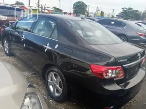 Toyota Corolla 2010 Black