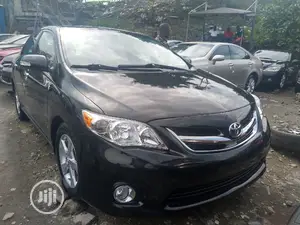 Toyota Corolla 2010 Black