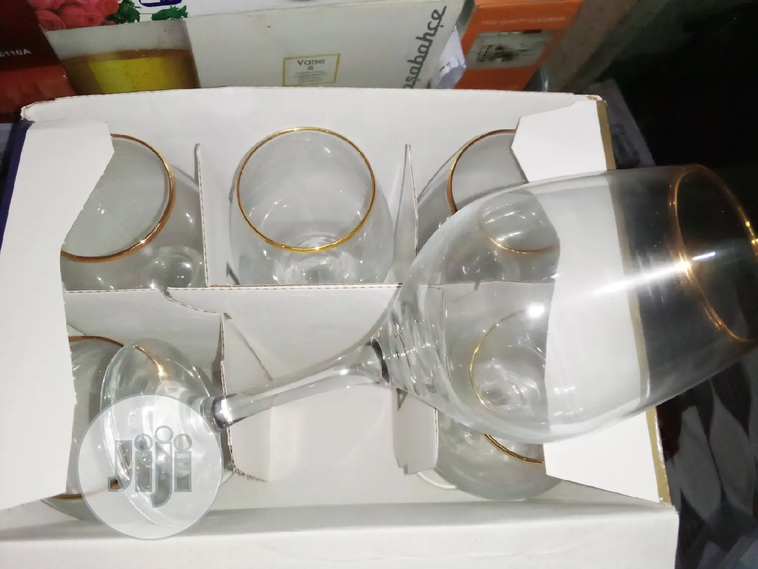 Golden Touch Wine Glass
